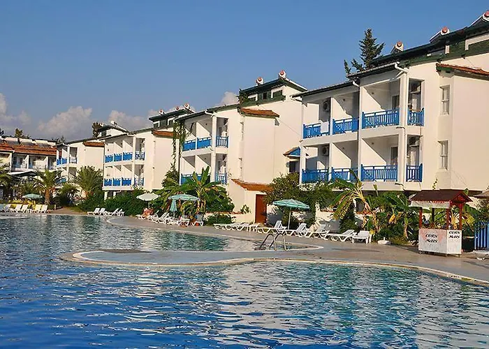 Hotel Ganita Village 4*